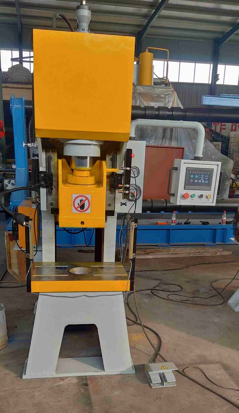 63T液壓沖床(chuáng)